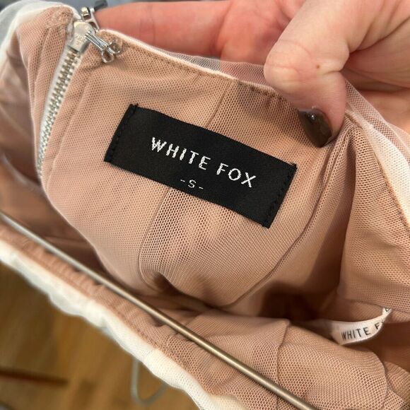 White Fox For The Night Mini Dress Size Small Bodycon White Ivory - Picture 9 of 12